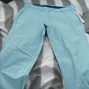 Vineyard Vines Men's Sky Blue performance breaker pants